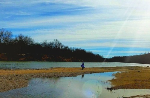 Dennis Alquiler De RV | RV and Campground on Brazos River