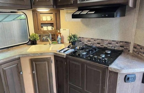 Lake Panasoffkee Casa | RV camper in a peaceful place