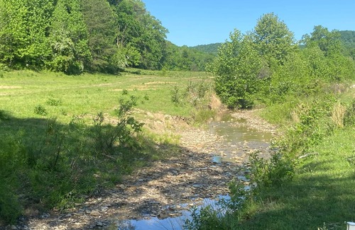 Clay City Alquiler De RV | RV Campground at The Holler #8