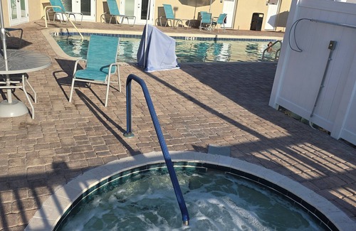 Zephyrhills South Casa | RV Resort-Close to Tampa, Hard Rock, Busch Gardens, Skydive City and More