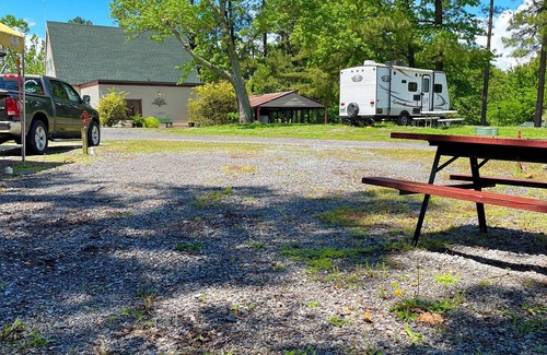 Aurora Alquiler De RV | RV Site #48 Back in - Big Rig Friendly 70ftx30ft