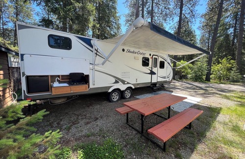 Christina Lake Alquiler De RV | RV & Site Rental in Christina Pines Campground