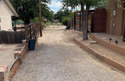 Rio Rancho Alquiler De RV | RV Space in Rio Rancho with stunning views.