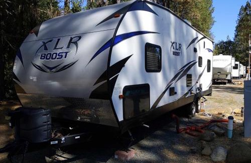 Cave Junction Casa | Rv11 Xlr - 27' Family Toy Hauler - Sleeps 6