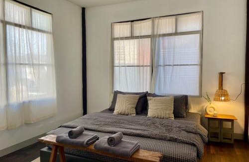 Wua Lai Apartamento | RwR Home in Old Town walking str