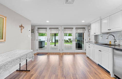 Plainedge Casa | Ryder Cup 5 mins away! 3 bed 3 bath house w. hot tub in Bethpage