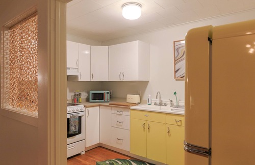 Rye Apartamento | Rye Motor Inn - 1BR Bungalow House South - Ocean View