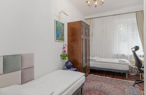 gmina Parzeczew Apartamento | Rynek Nowego Miasta 27 by NYX Apart