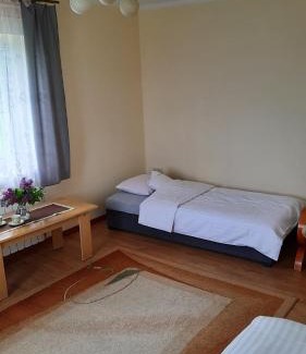 Gabon Casa | "RYVILLA" Dom na Wilkówce