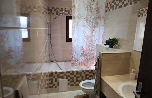 Cierny Balog Apartamento | Sárka