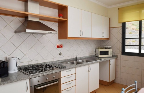 Sao Martinho Apartamento | São Martinho, a Home in Madeira