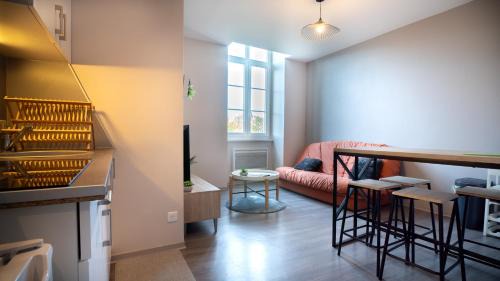 Francescas Apartamento | Séjour convivial au village 2 chambres