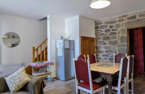 Saint-Front Casa | Séjour rustique proche des Estables et du Puy-en-Velay - FR-1-582-533