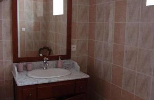 Montigny-les-Vaucouleurs Cama Y Desayuno | Séjournez au cœur du pays de Jeanne d'Arc dans une maison avec 4 chambres uniques - FR-1-585-153