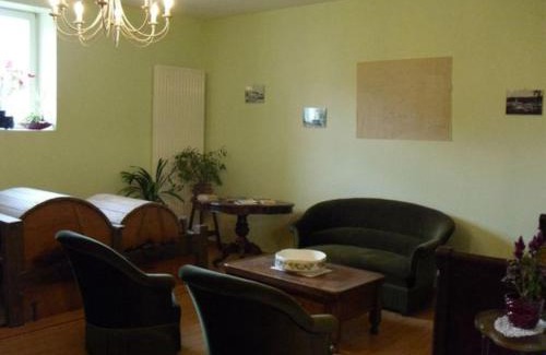 Montigny-les-Vaucouleurs Cama Y Desayuno | Séjournez au cœur du pays de Jeanne d'Arc dans une maison avec 4 chambres uniques - FR-1-585-153
