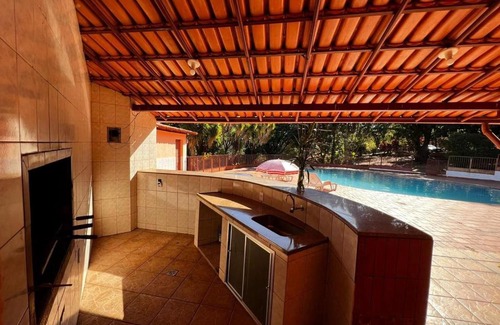 Ravena Casa | Sítio Montanhas Gerais
