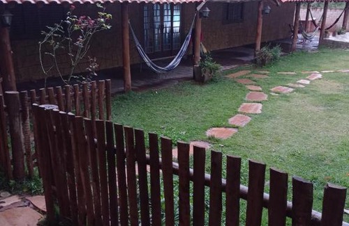 Sao Thome das Letras Casa | Sítio Vale do Guardiao casa aconchegante com area Gourmet e piscina