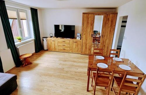 Polanczyk Apartamento | Słoneczny Apartament Panorama 5 7 z Widokiem na Jezioro i Góry
