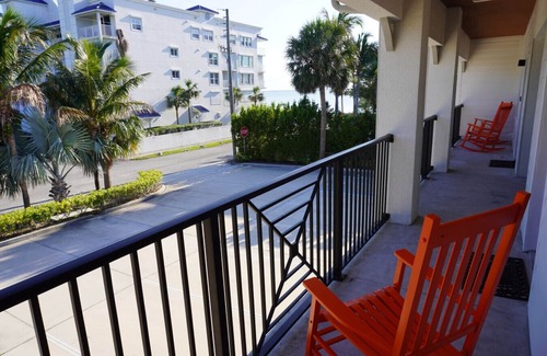 Crescent Beach Condominio | SōLE 2BD 2BTH-Condo #3