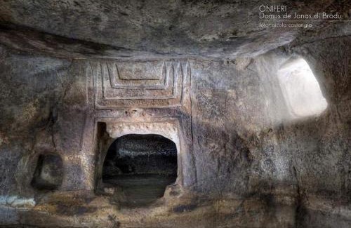 Oniferi Casa | S'apposentu 'e Santa Ruche
