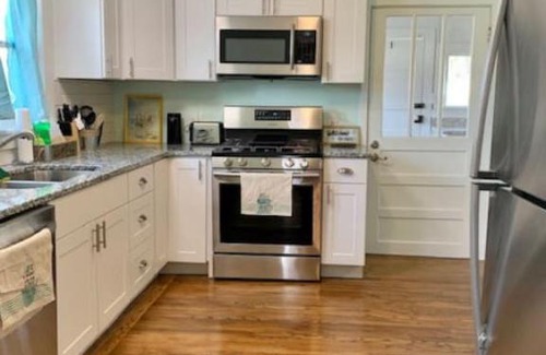 Salem Casa | S Circle Beautifully Restored Rental Home in Salem