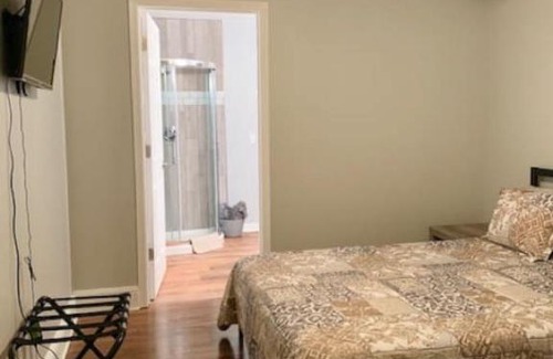 Salem Casa | S Circle Beautifully Restored Rental Home in Salem