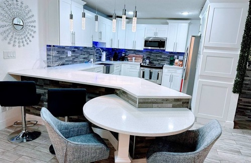 West Palm Beach Casa | S&H Unlimited West Palm Beach Private 3 Bedroom House