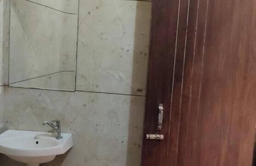 Chhabra Hotel | S.K. Plaza Hotel