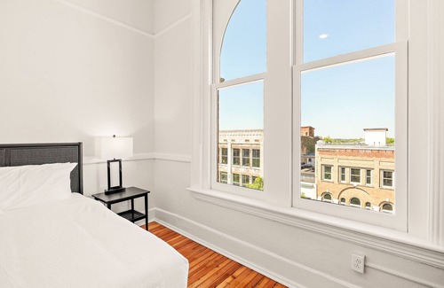 Valdosta Casa | S & K Suite at The Mckey
