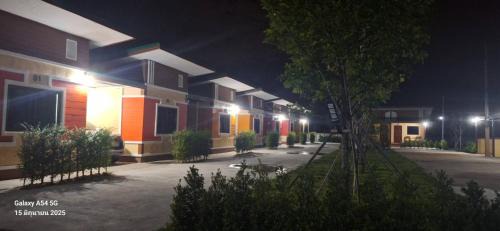 Sung Noen Complejo | S&P Resort บ้านบุใหญ่ ตำบลสูงเนิน อำเภอสูงเนิน