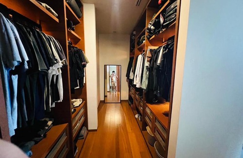 Don Hua Lo Apartamento | s