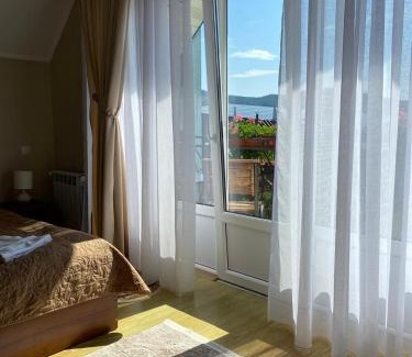 Skhidnytsya Casa | S'Vitt