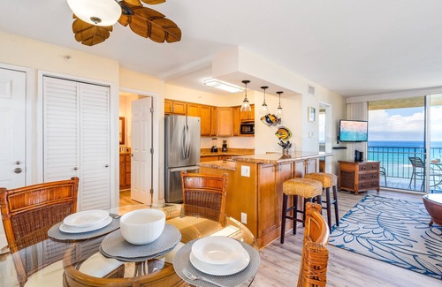 Kahana Complejo | S125 SEPT/ OCT-12th floor PENTHOUSE OCEANFRONT near Kaanapali Beach AC