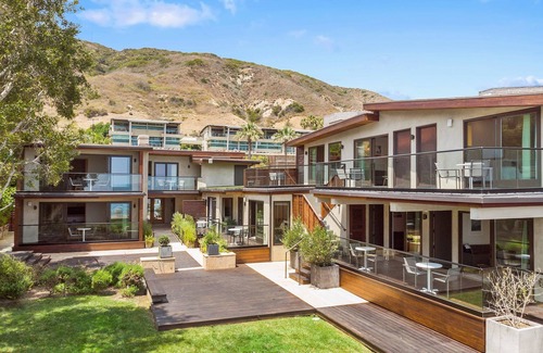 Eastern Malibu Apartamento | SA Beach Suites on Carbon Beach #3