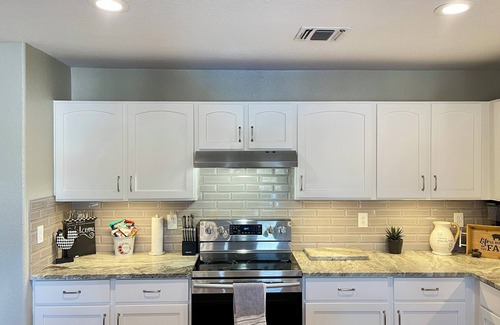 San Antonio Casa | SA Escape near Seaworld, Fiesta Tx, Lackland AFB