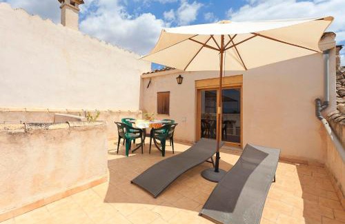 Maria de la Salut Casa | Sa Raval