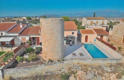 Muro Chalet De Esquí | Sa Riba 021 magnífica villa con piscina privada, barbacoa, terraza y WiFi