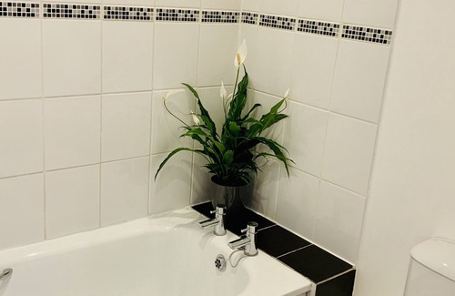 Taunton Apartamento | SA Today St Margarets Court Taunton with Fibre Wi-Fi & Netflix