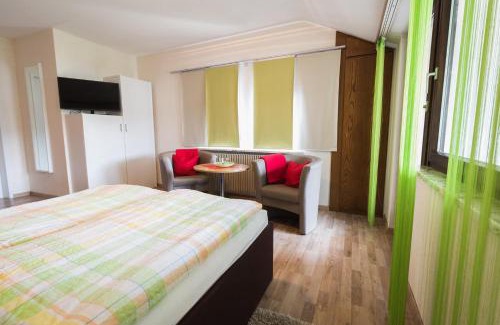 Bad Bocklet Casa | Saaletal Pension & Ferienwohnungen
