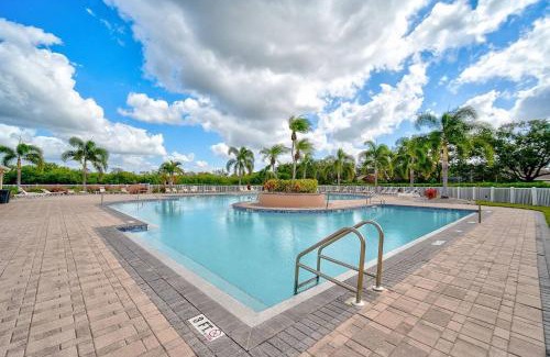 Sabal Harbour Casa | Sabal Key Townhome