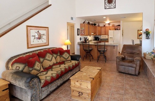 Sabino Valley Condominio | Sabino Canyon cozy southwest retreat