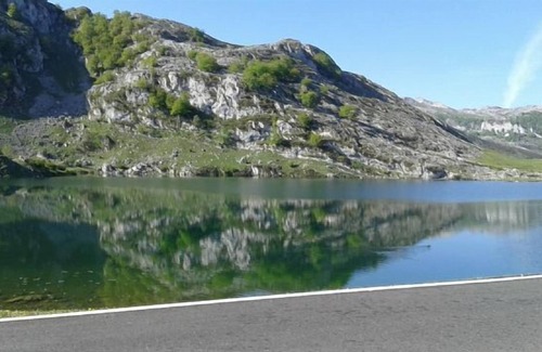 Llanes Cabaña | Apartamento rural Sablón, para 2 personas con jardín y parking