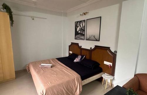 Mundhwa Apartamento | Sabr Private Comfort Studio with AC WiFi Kitchenette Balcony