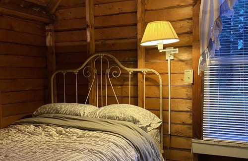 Northville Cabaña | Sacandaga Cottage