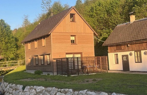 Rosenau am Hengstpaß Casa | Sacherl am Bacherl - vacation home, shower, WC, 2 bedrooms