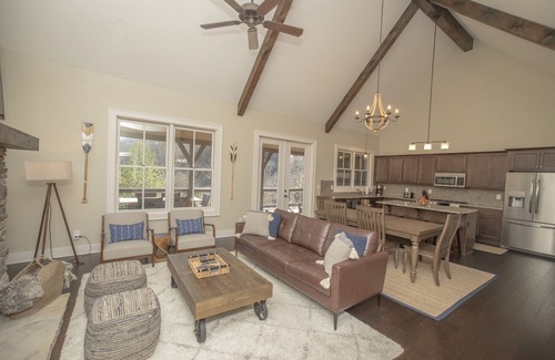 Bear Lake Reserve Cabaña | Saddle Notch Villa 9 at Bear Lake Reserve