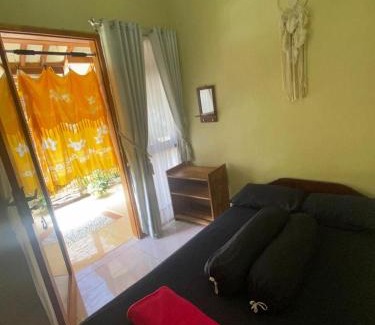 Batu Karas Cabina | Sadewa homestay batukaras