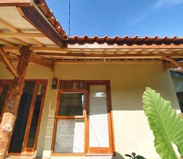 Batu Karas Cabina | Sadewa homestay batukaras