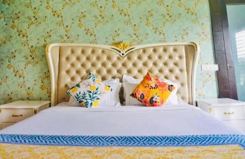 Gurugram Apartamento | Safari farmhouse Gurgaon