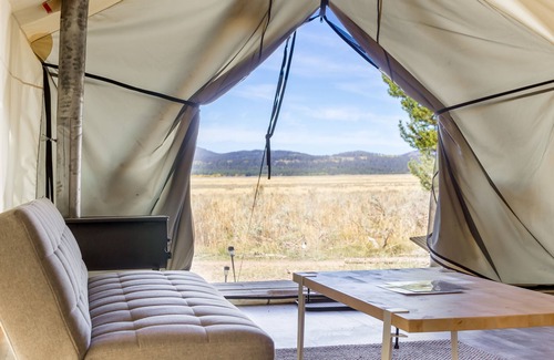 Island Park Otro | Safari Glamping